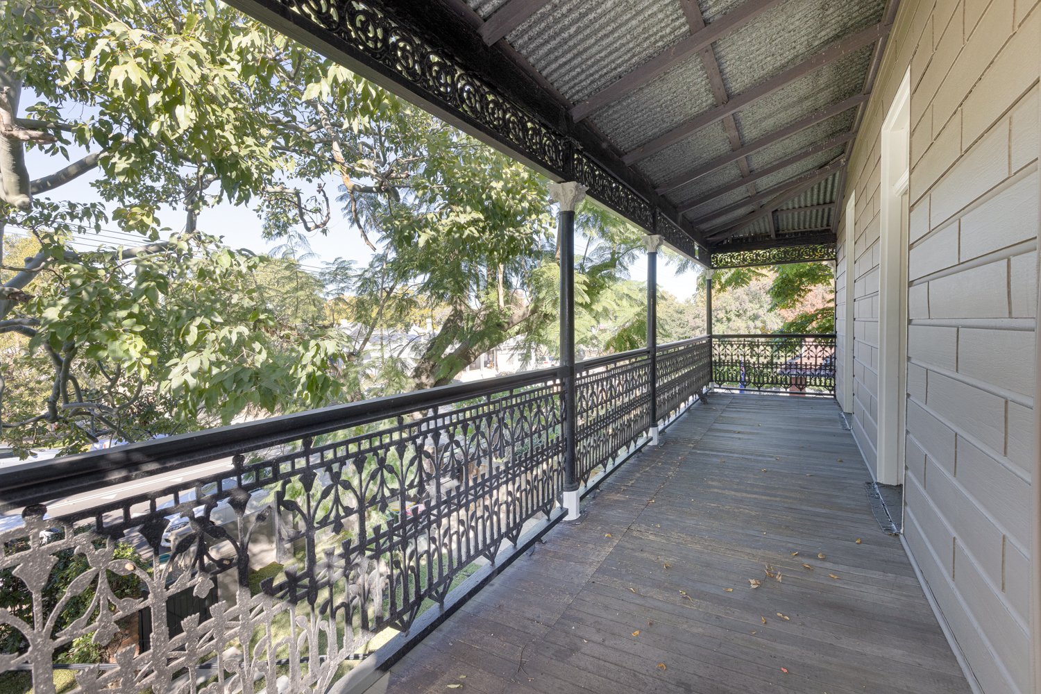 42 Belmore Road LORN 24