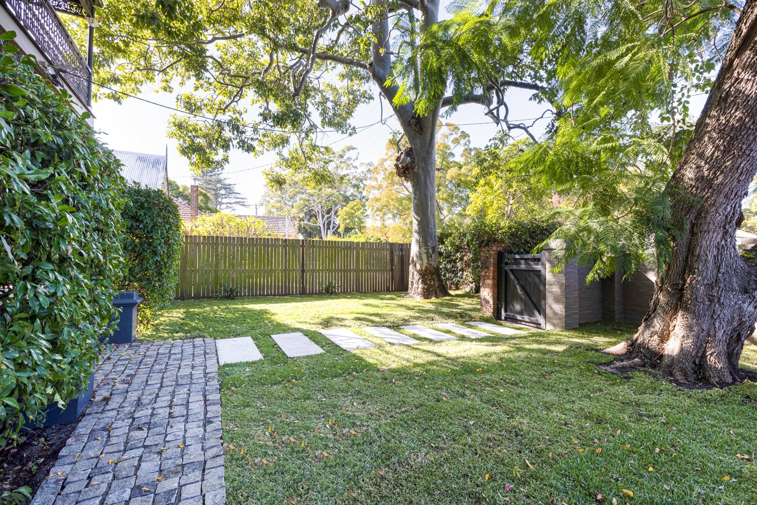 42 Belmore Road LORN 35