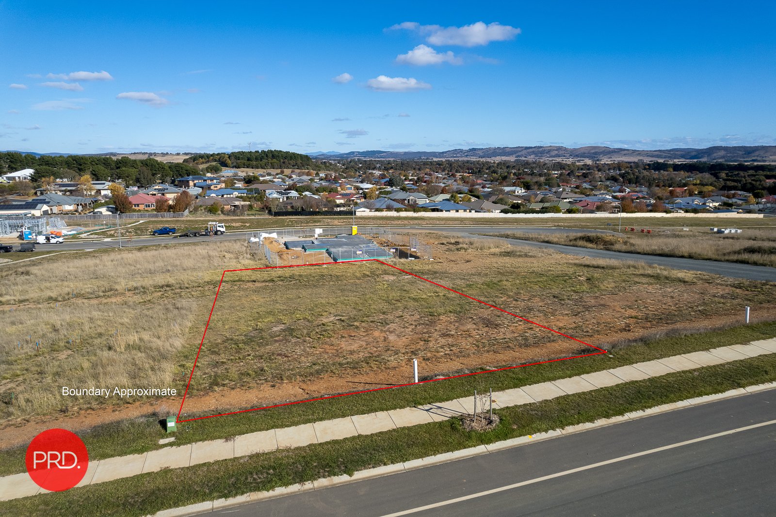 42 Birchfield Drive BUNGENDORE 3