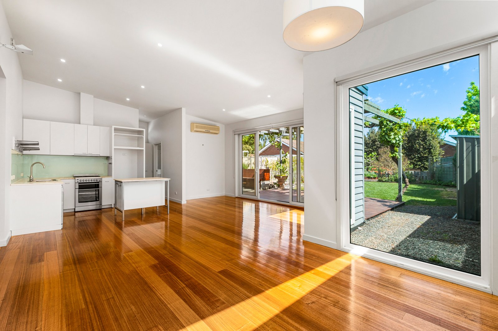Gallery: 42 Blandford Street