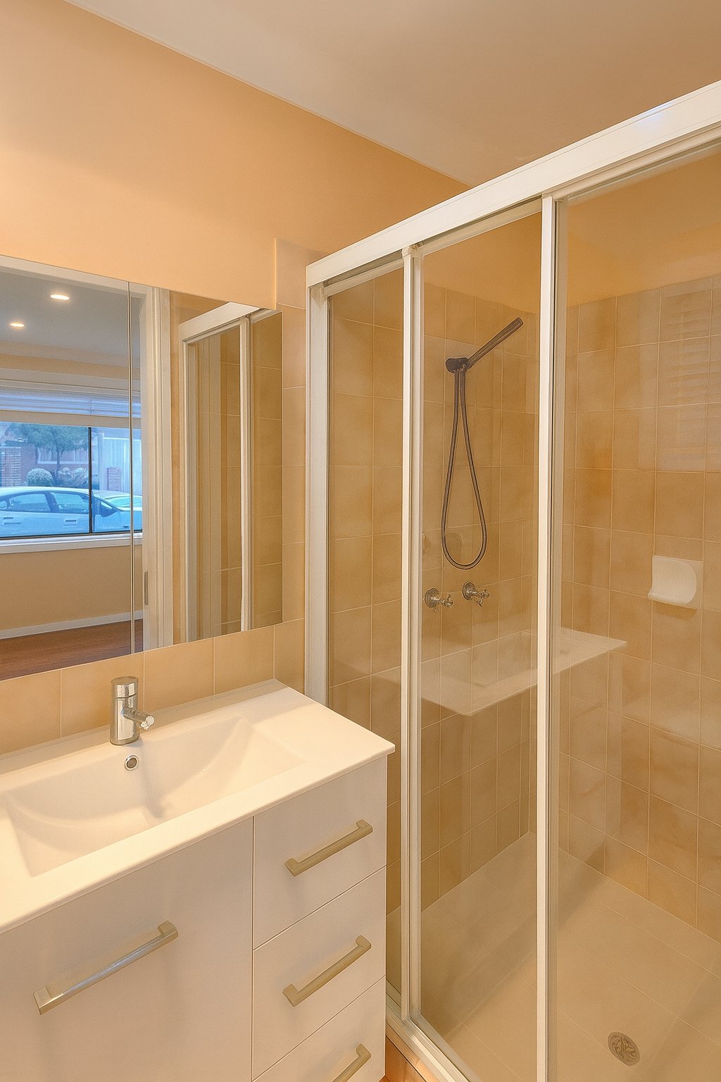 42 Boronia Road,  BOSSLEY PARK 10