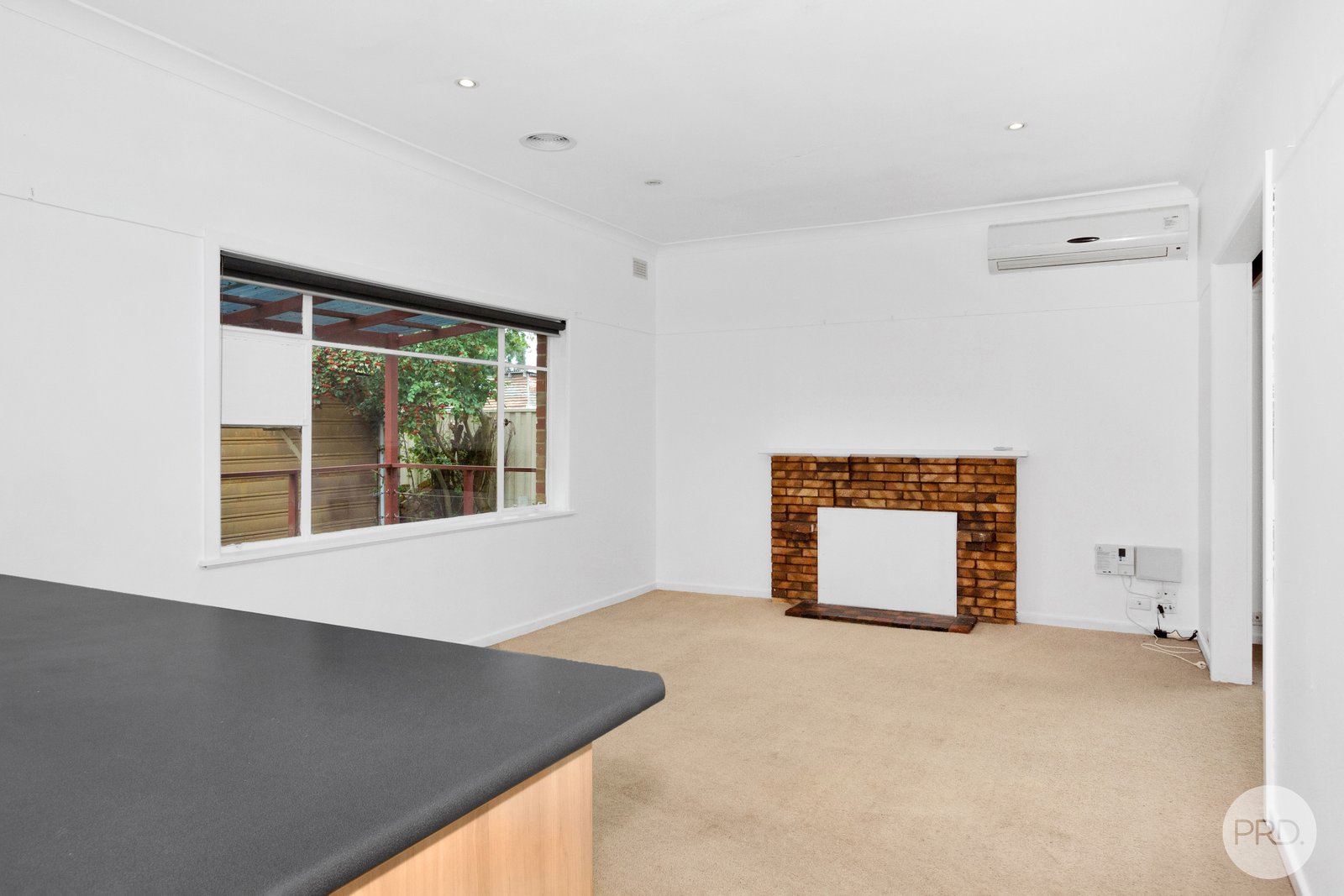 42 Bradbury Street BROWN HILL 4