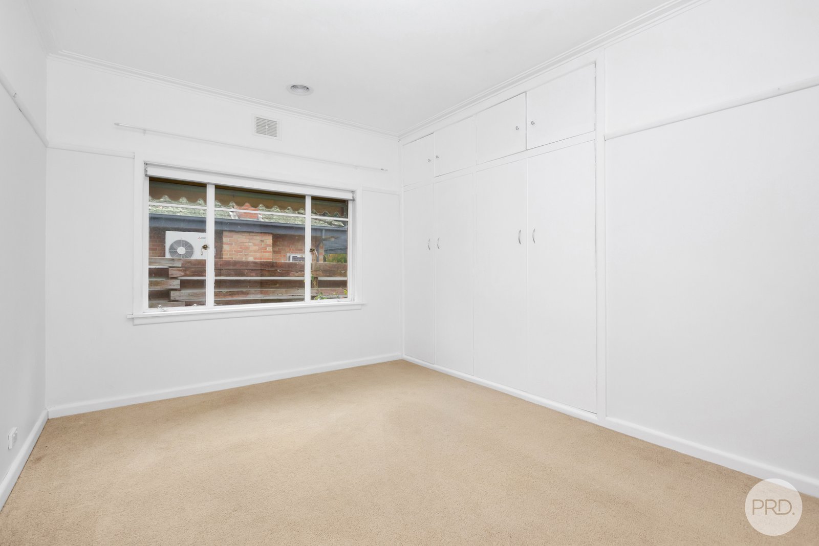 42 Bradbury Street BROWN HILL 8