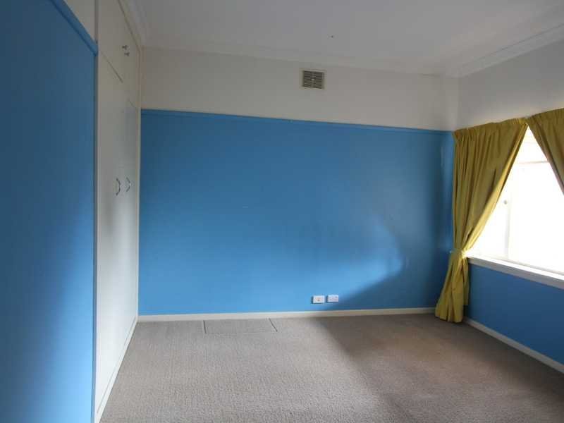 42 Bradbury Street BROWN HILL 8