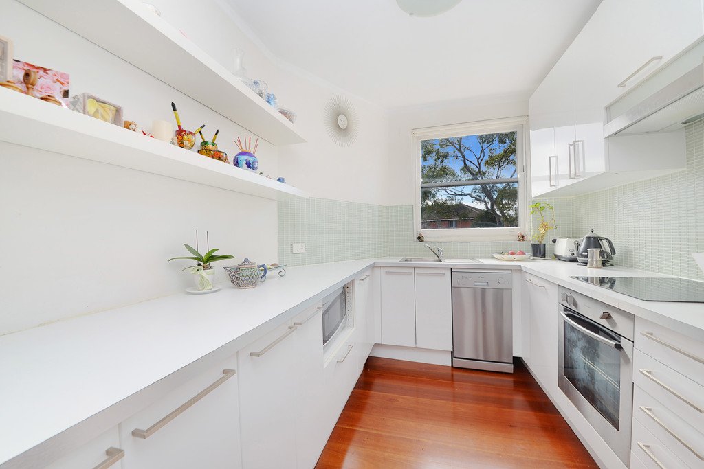 4/2 Brittain Crescent HILLSDALE 3