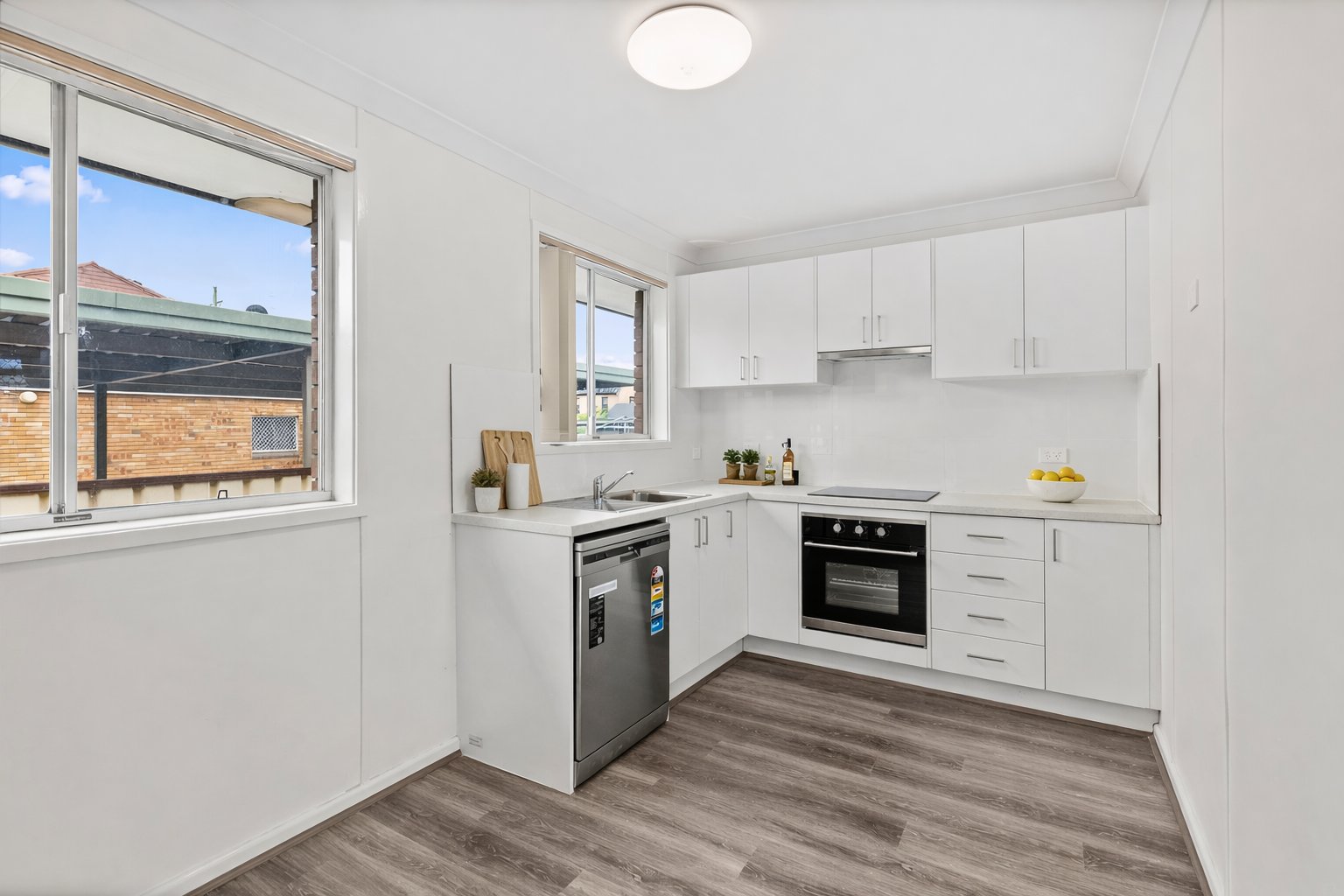 4/2 Brownsville Avenue BROWNSVILLE 3