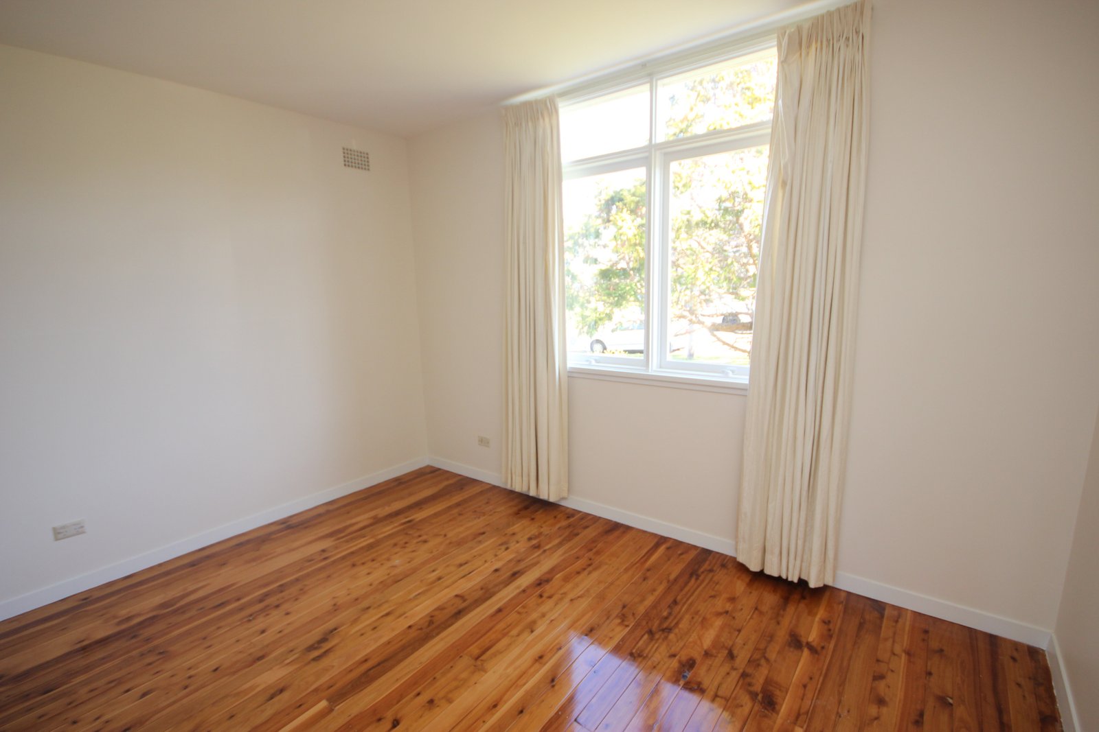 42 Bruce Street KOGARAH BAY 5