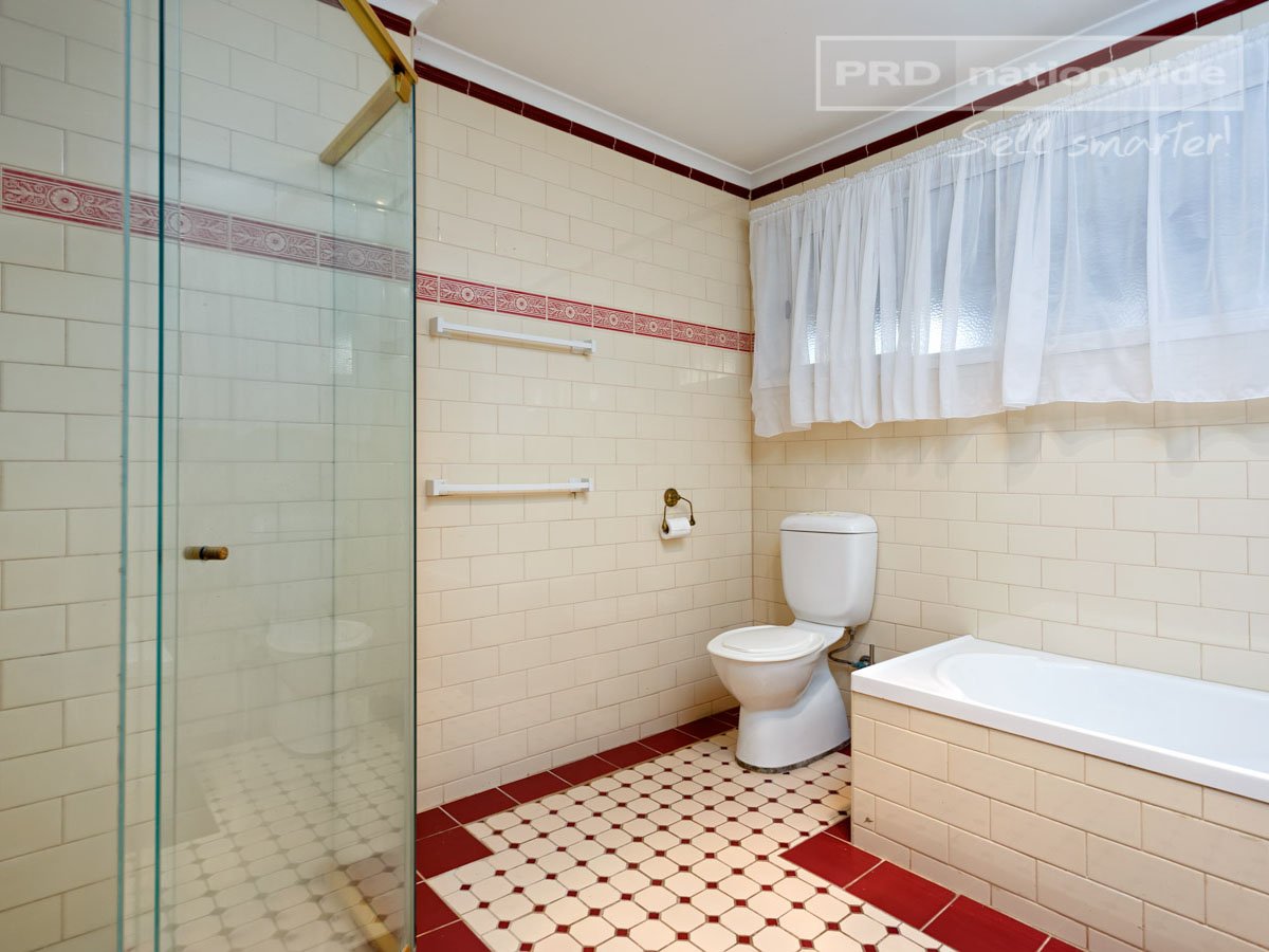 42 Brunskill Road LAKE ALBERT 8