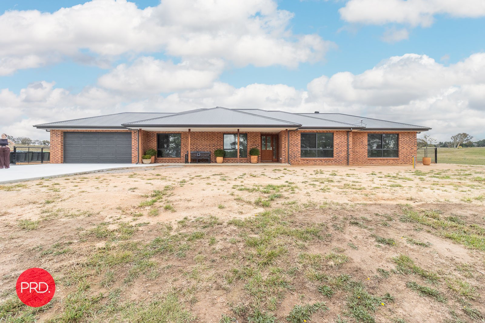 42 Burrabinga Road TARAGO 35