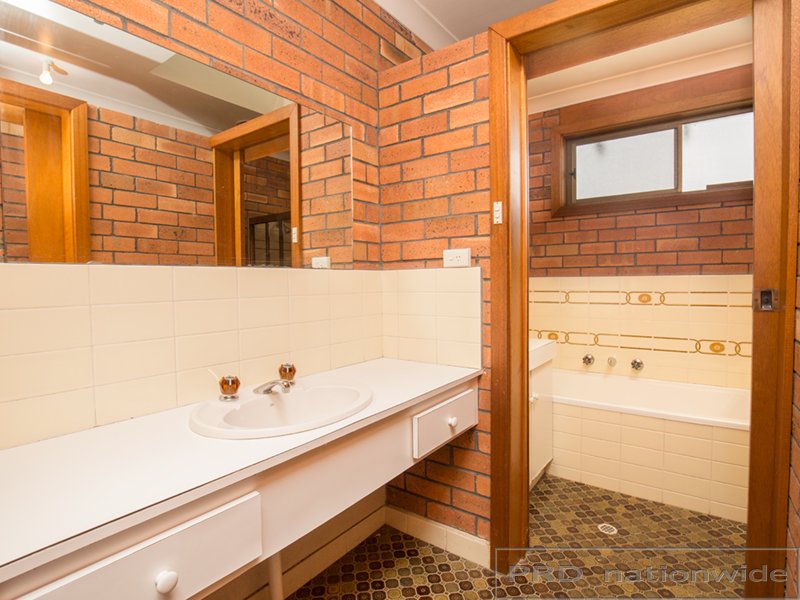 42 Byng Street TENAMBIT 8