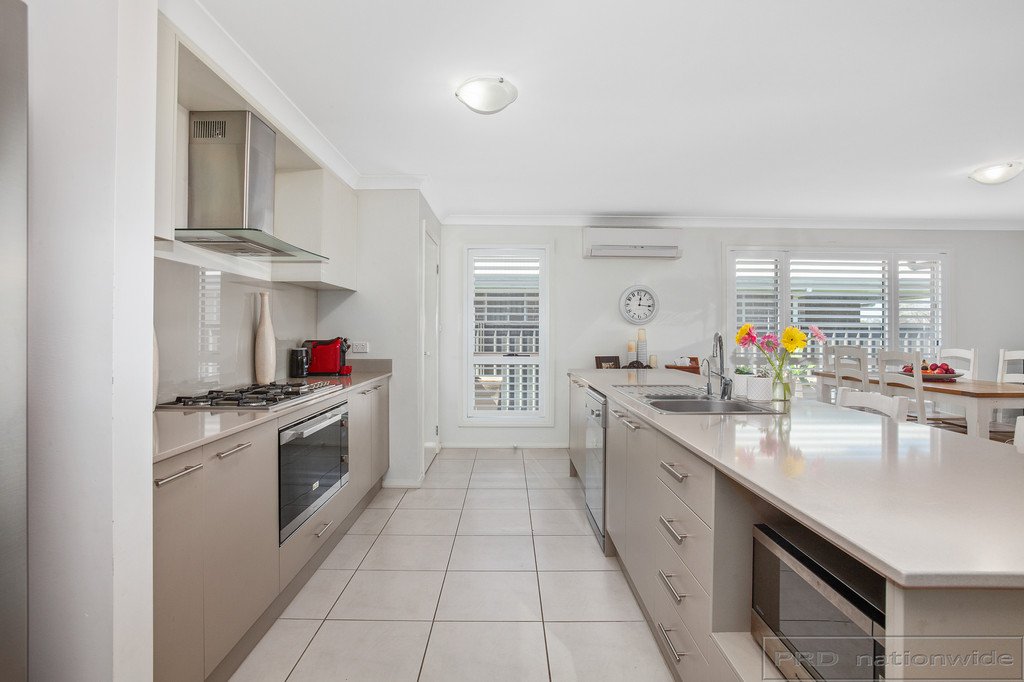 42 Cagney Road RUTHERFORD 2