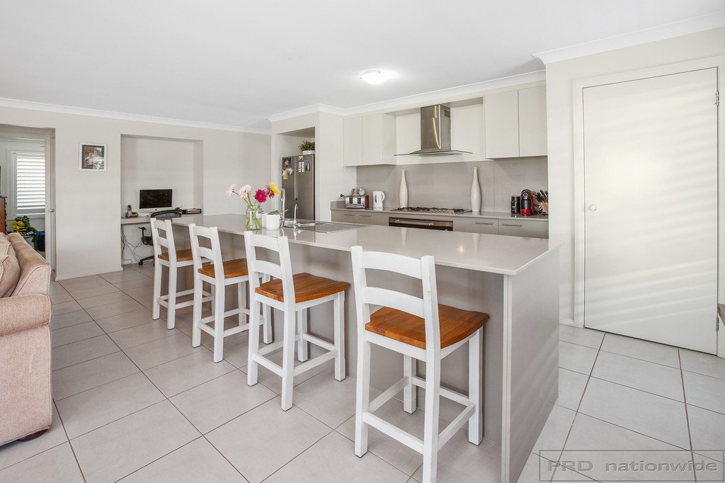 42 Cagney Road RUTHERFORD 8