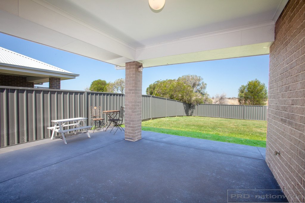 42 Cagney Road RUTHERFORD 20