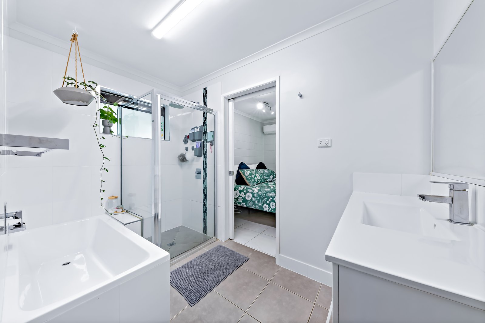 42 Catherine Cres  JUBILEE POCKET 8