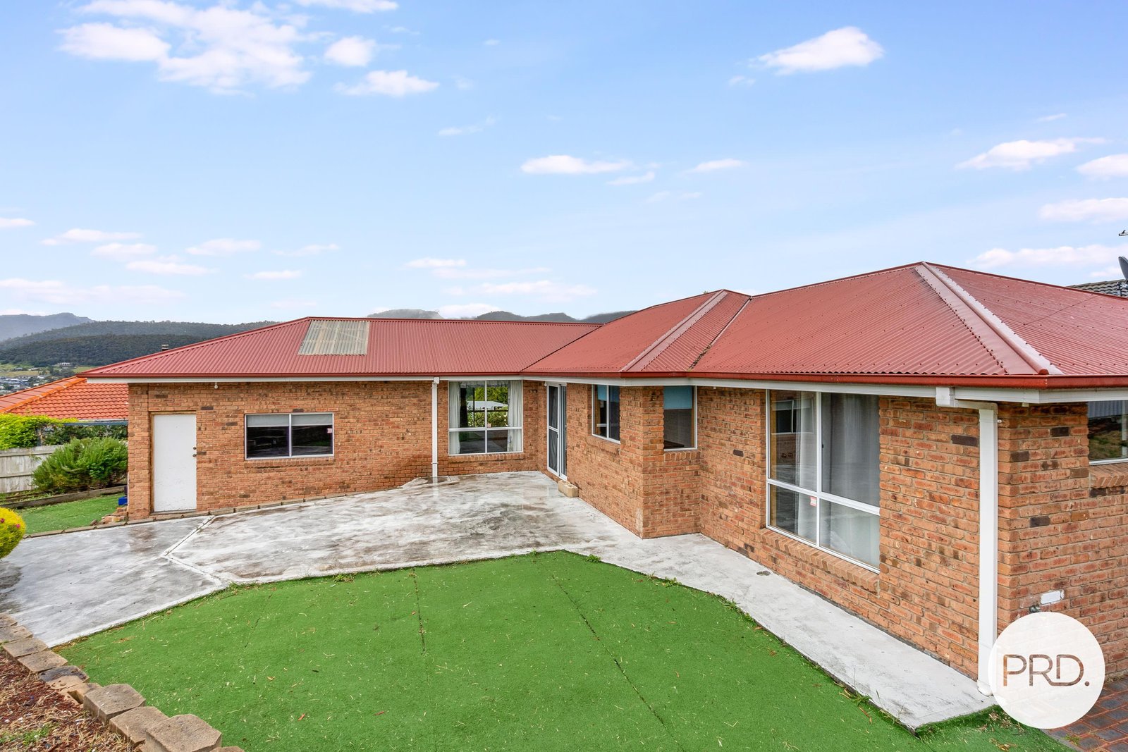 42 Chatterton Court CLAREMONT 10