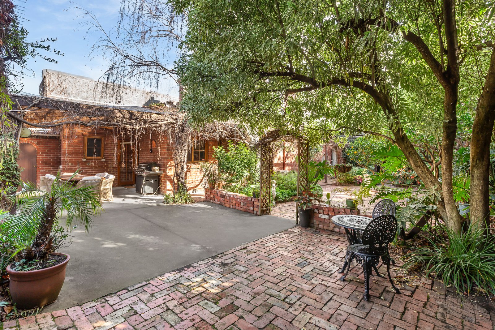 Gallery: 42 Chaucer Street