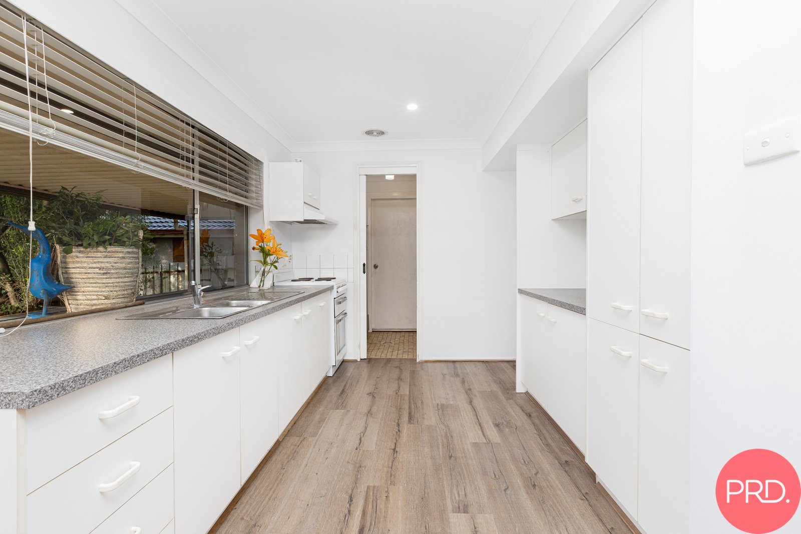 42 Chelmsford Drive METFORD 6