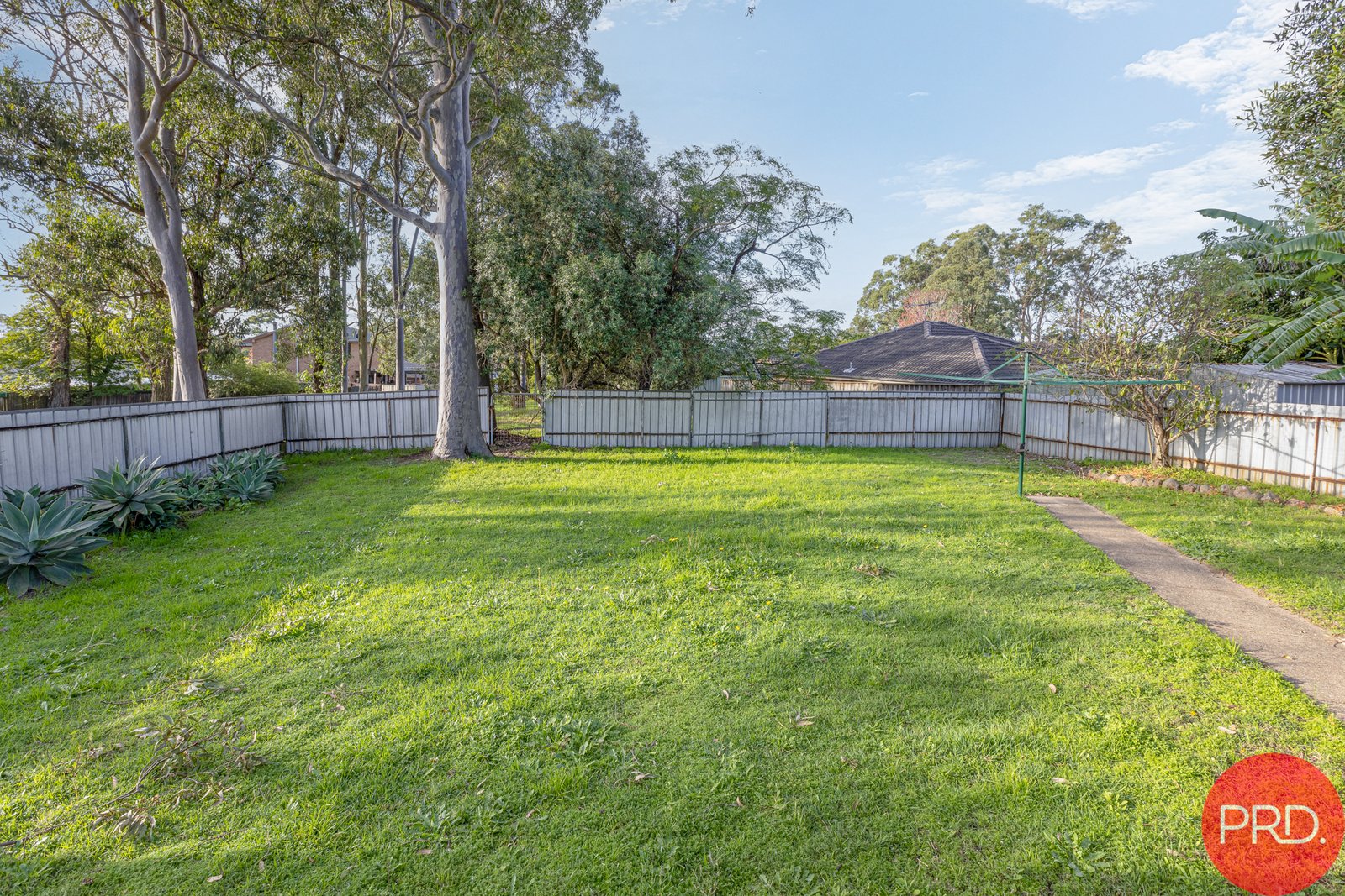 42 Chelmsford Drive METFORD 16