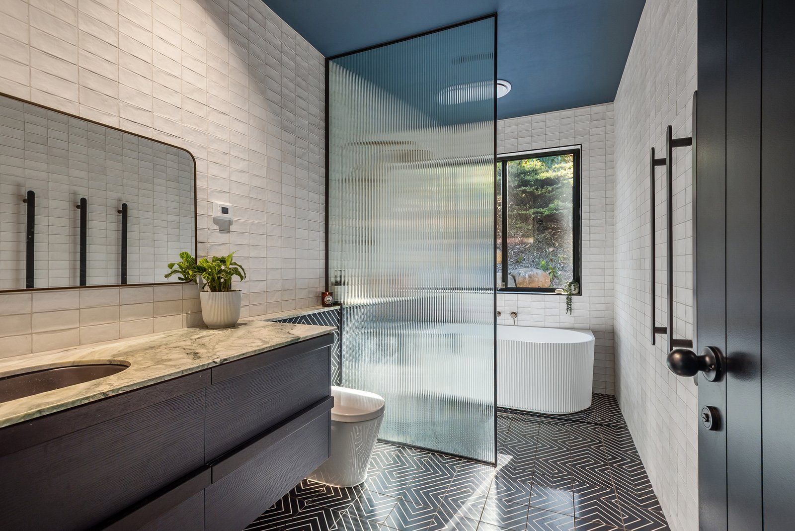 Real Estate and Property in 42 Christopher Crescent, Woodend, VIC