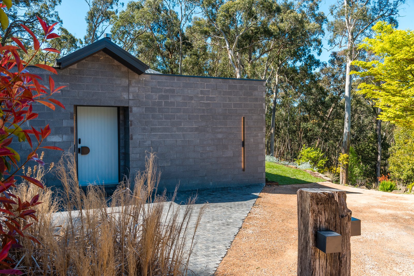Real Estate and Property in 42 Christopher Crescent, Woodend, VIC