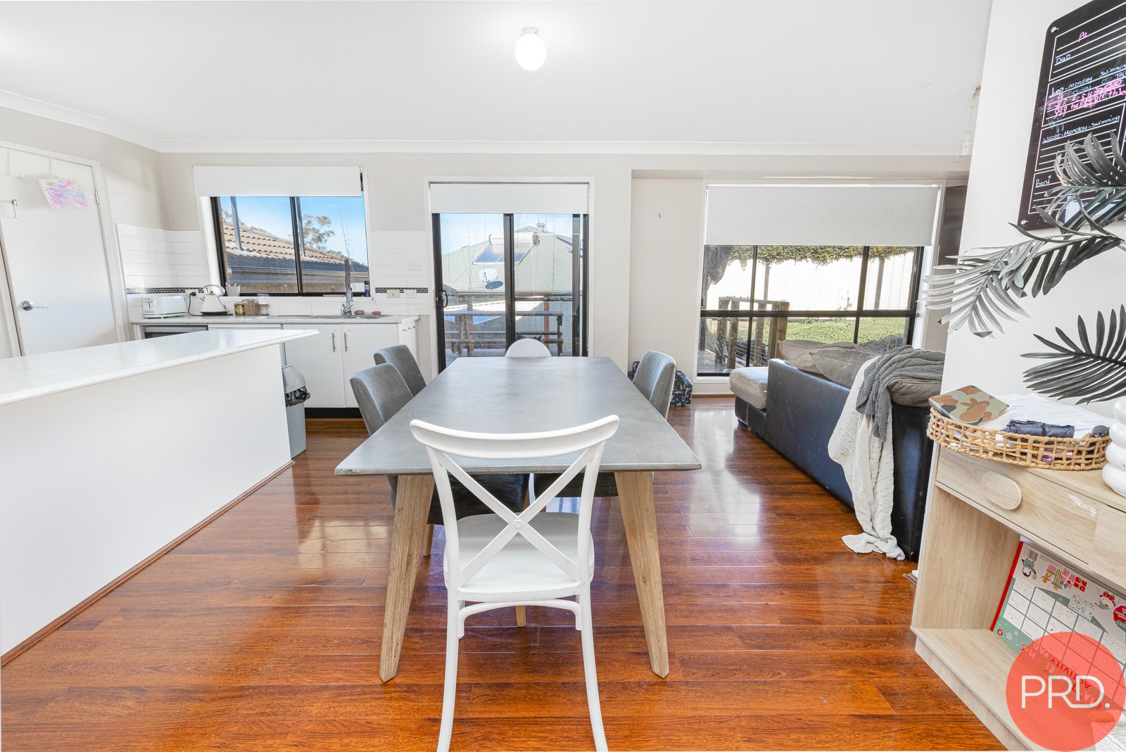 42 Clayton Crescent RUTHERFORD 9