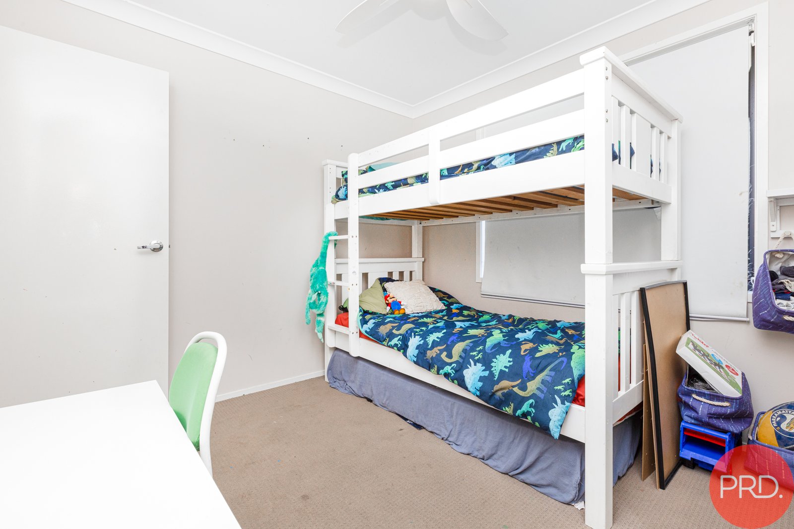 42 Clayton Crescent RUTHERFORD 18