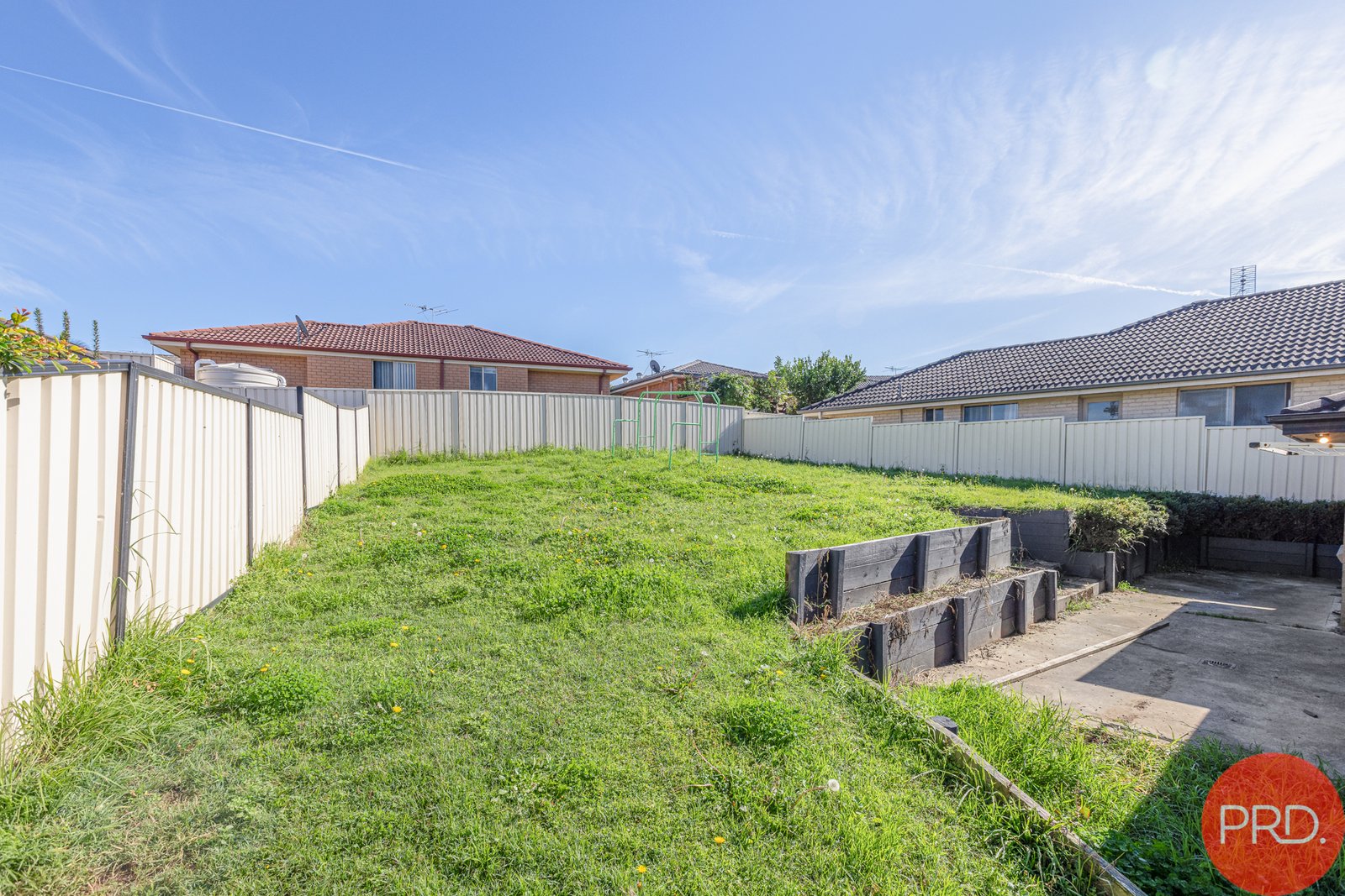 42 Clayton Crescent RUTHERFORD 33