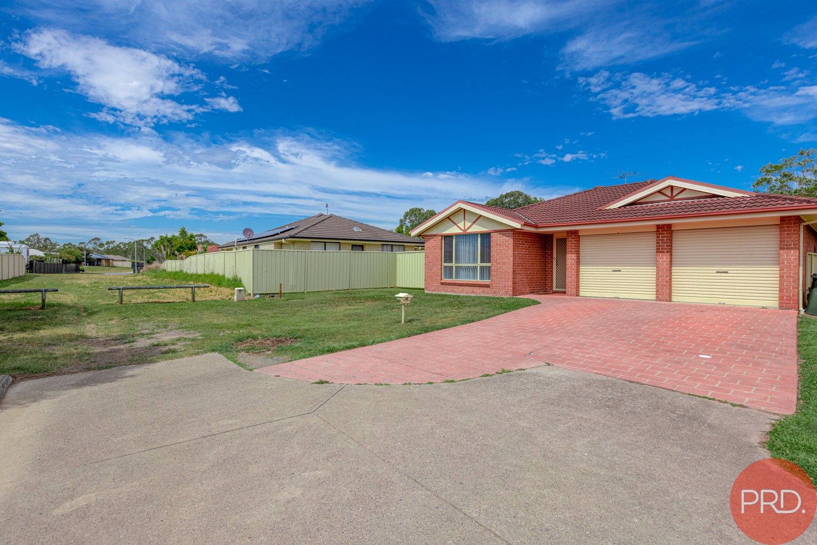 42 Coburn Circuit METFORD 1