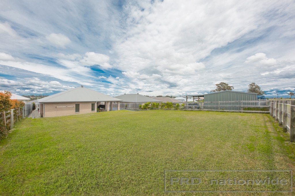 42 Cockatoo Ridge ABERGLASSLYN 3