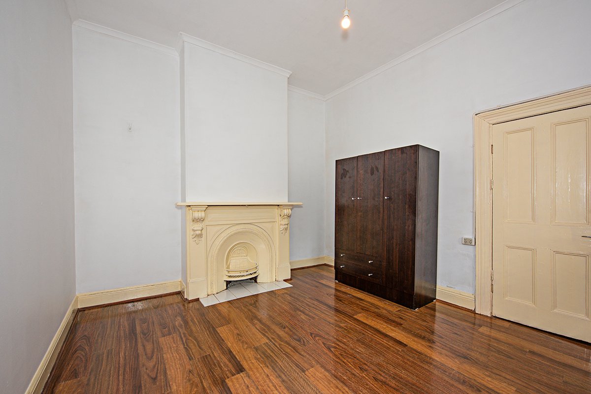 Gallery: 42 Commercial Road