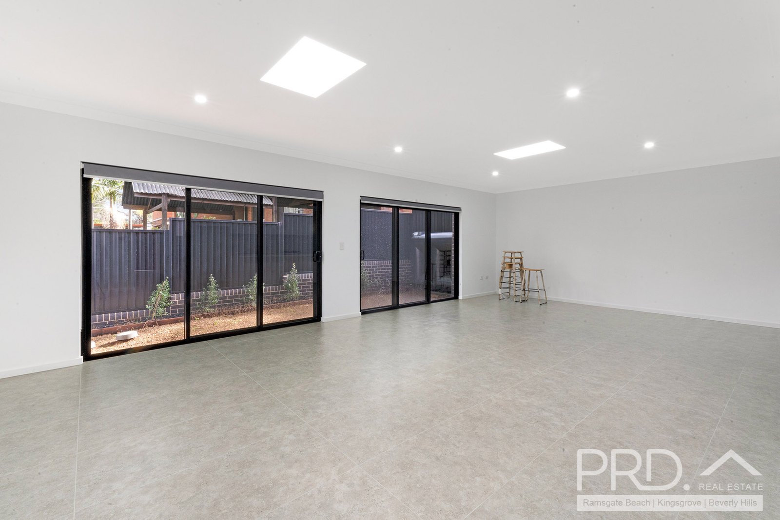 42 Cooloongatta Road BEVERLY HILLS 3