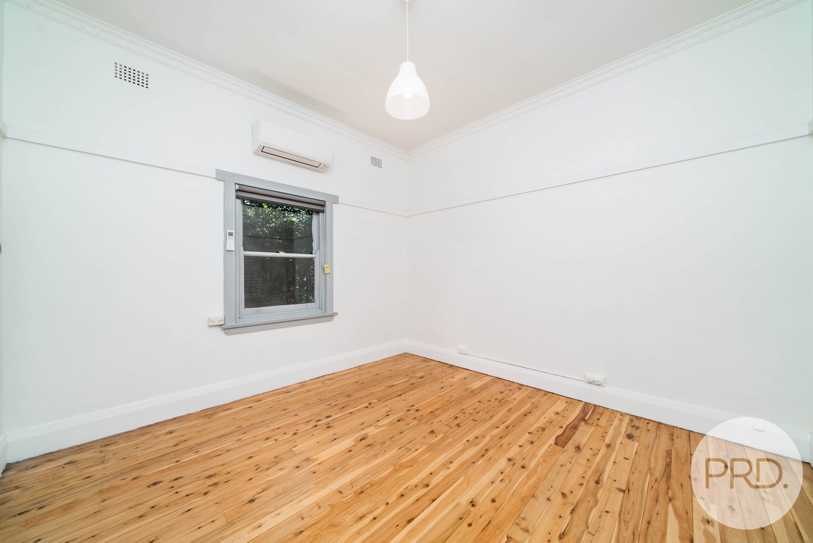 42 Cooper Street COOTAMUNDRA 5