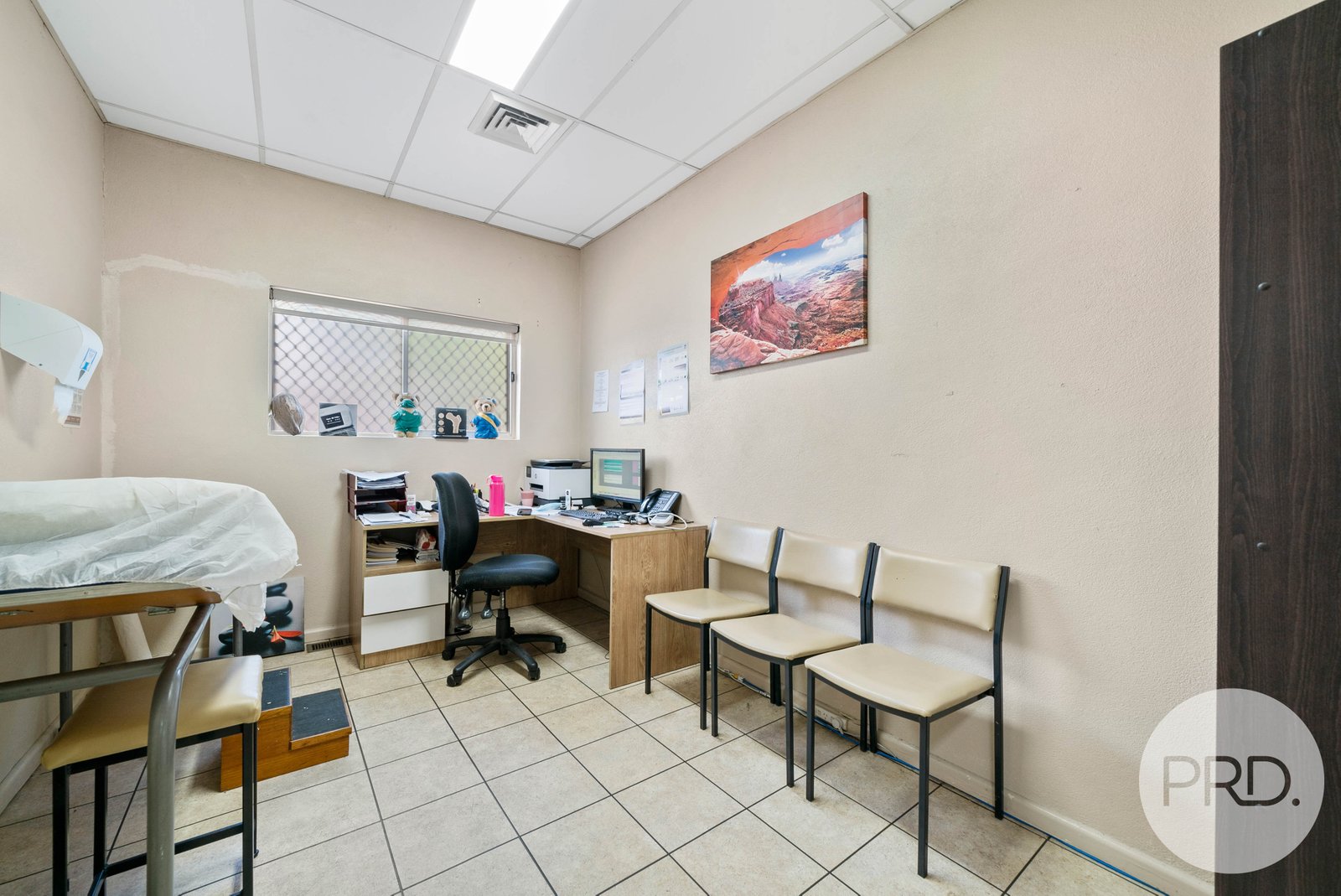 42 Cooper Street COOTAMUNDRA 13