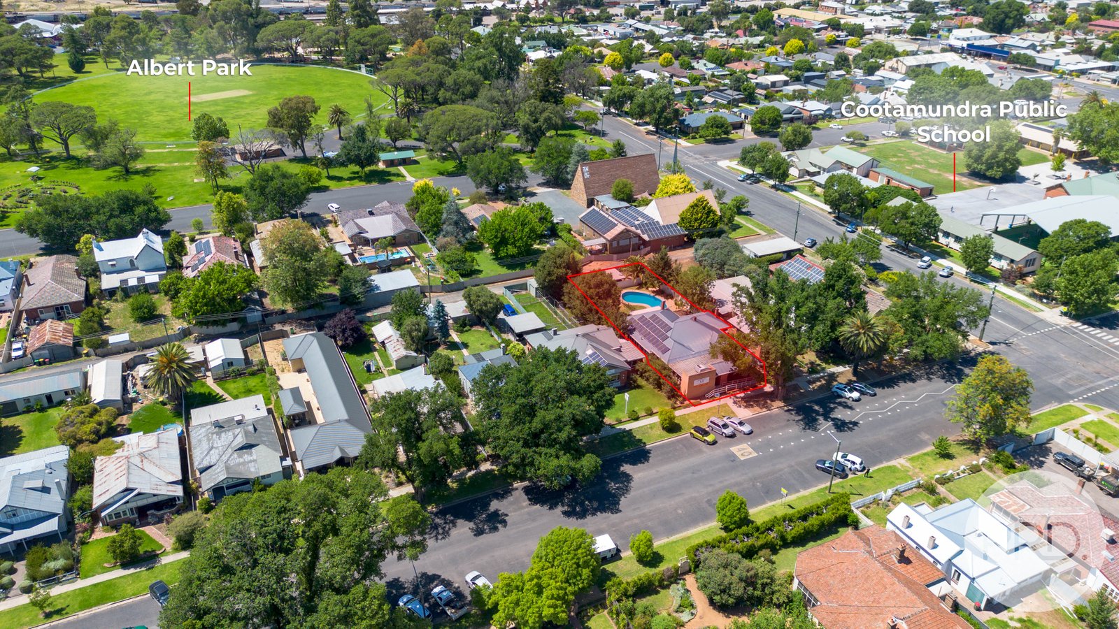 42 Cooper Street COOTAMUNDRA 22