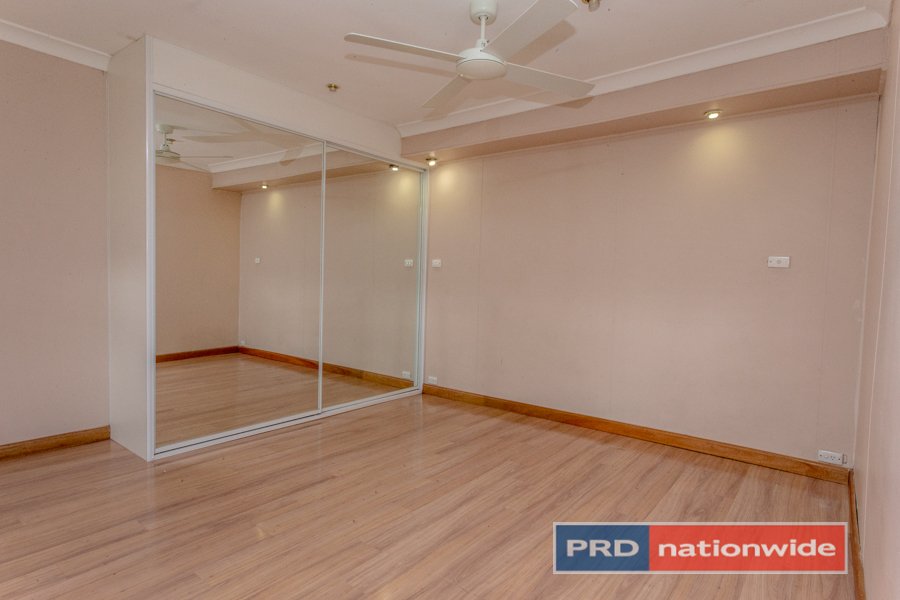 42 Coreen Avenue PENRITH 21