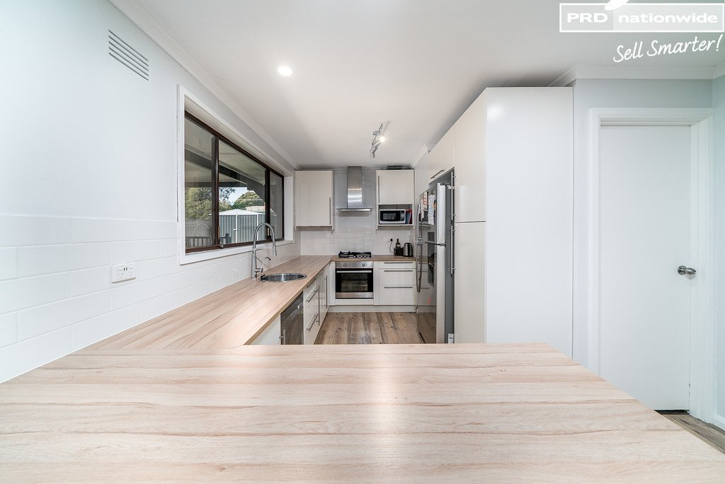 42 Crawford Street FLOWERDALE 9