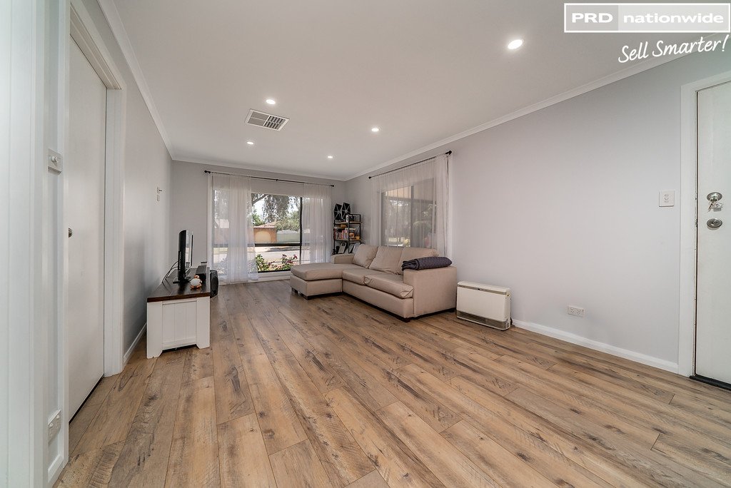 42 Crawford Street FLOWERDALE 10