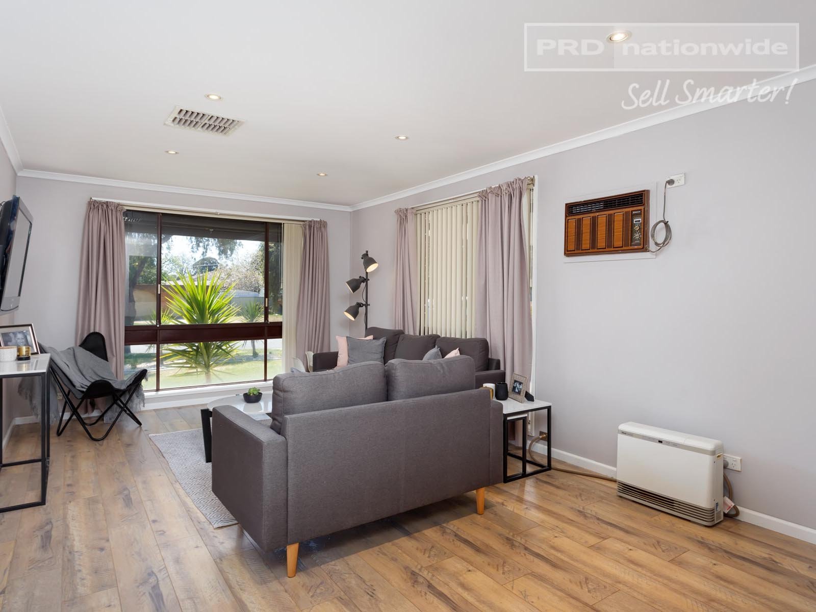 42 Crawford Street FLOWERDALE 3