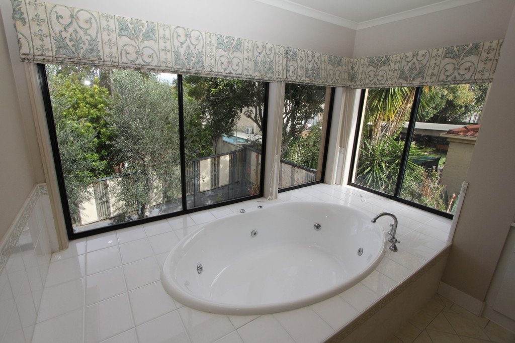 42 Crestwood Drive MOLENDINAR 12