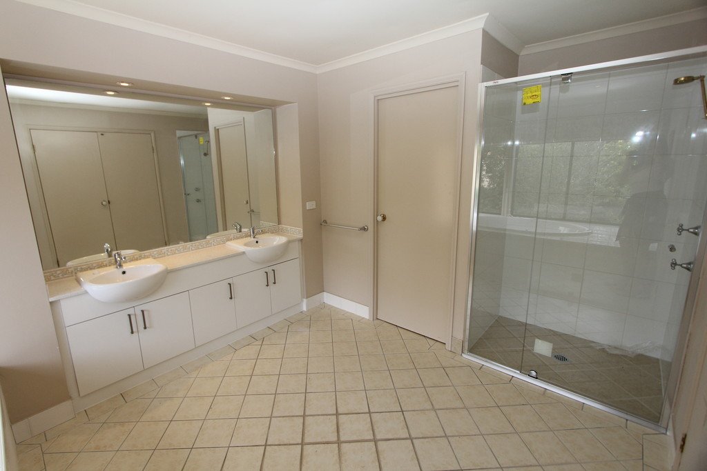 42 Crestwood Drive MOLENDINAR 11
