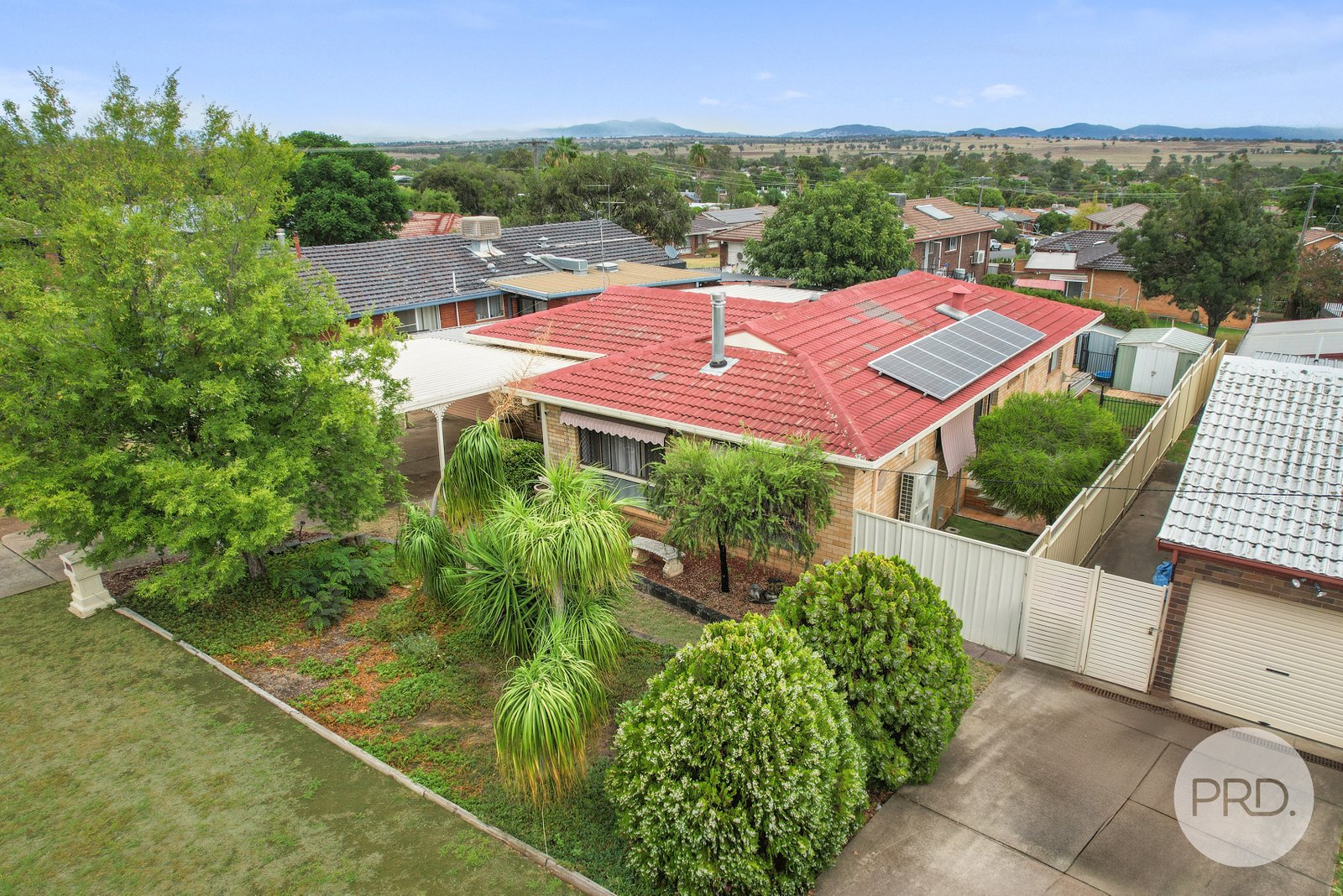 42 Cypress Street TAMWORTH 1
