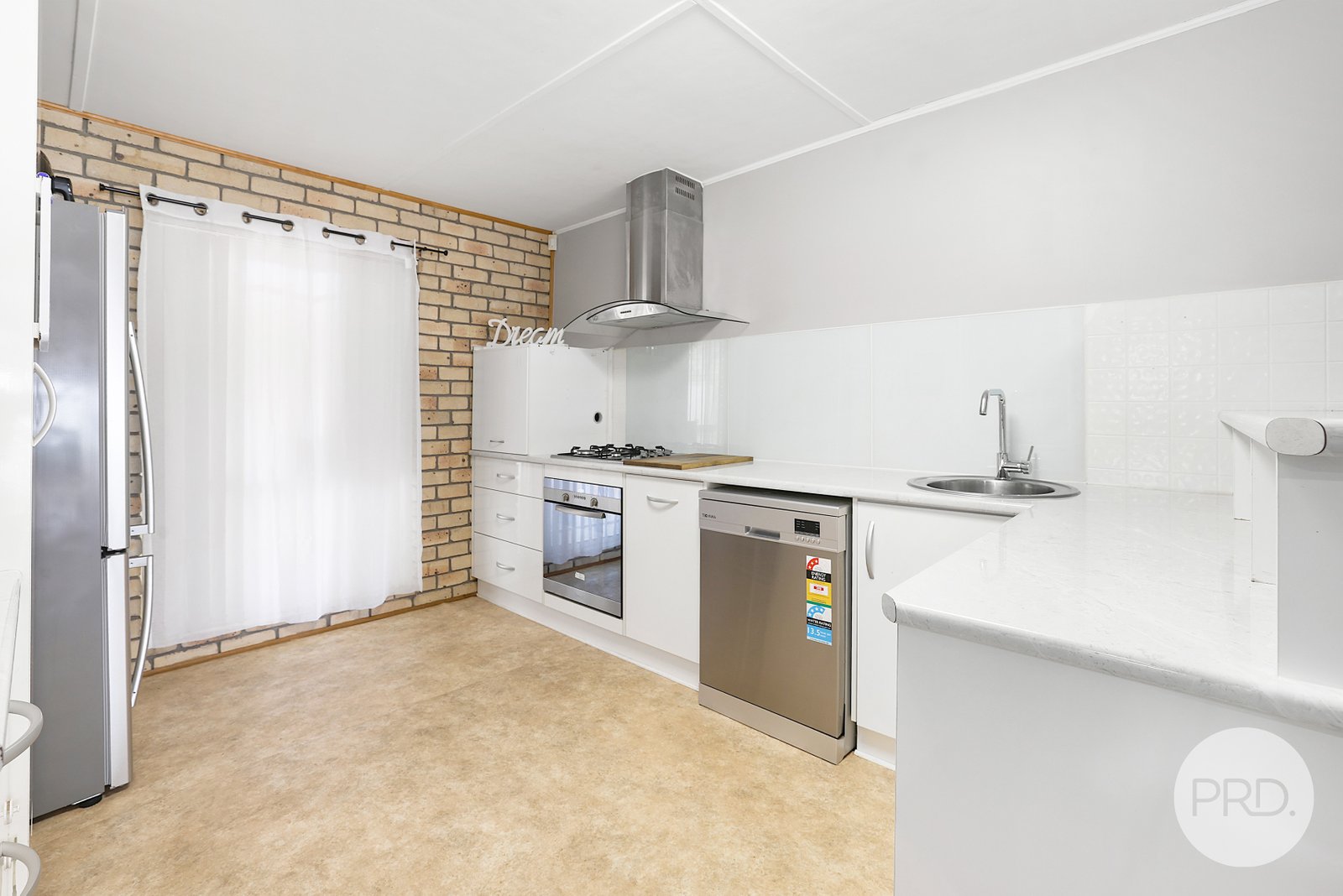 42 Cypress Street TAMWORTH 5