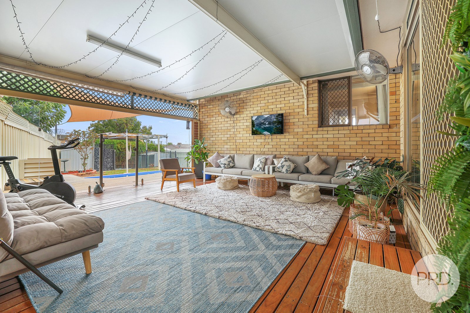 42 Cypress Street TAMWORTH 18