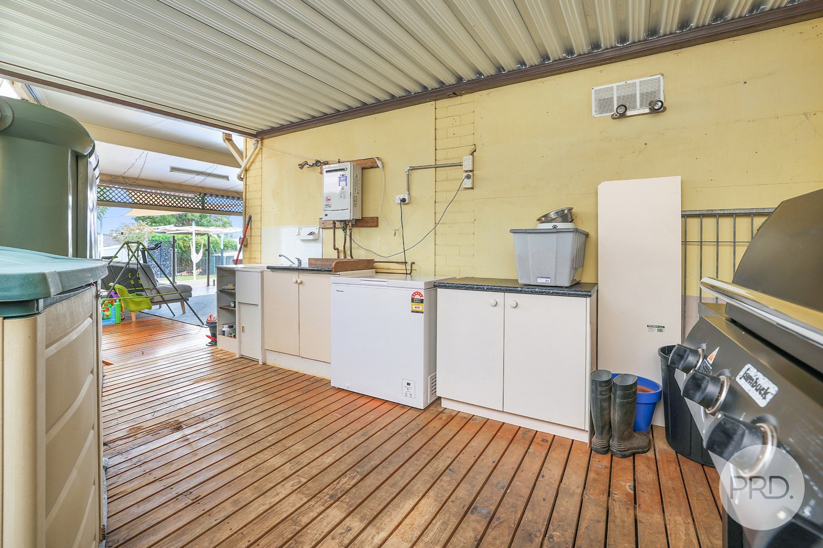 42 Cypress Street TAMWORTH 27