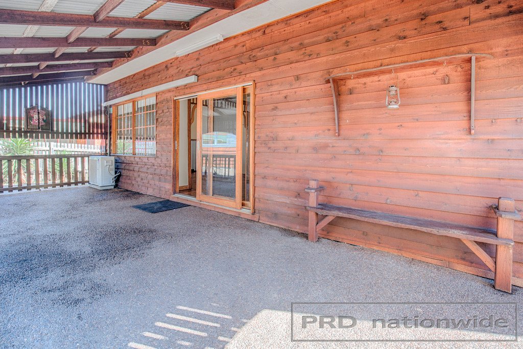 42 Deakin Street KURRI KURRI 19