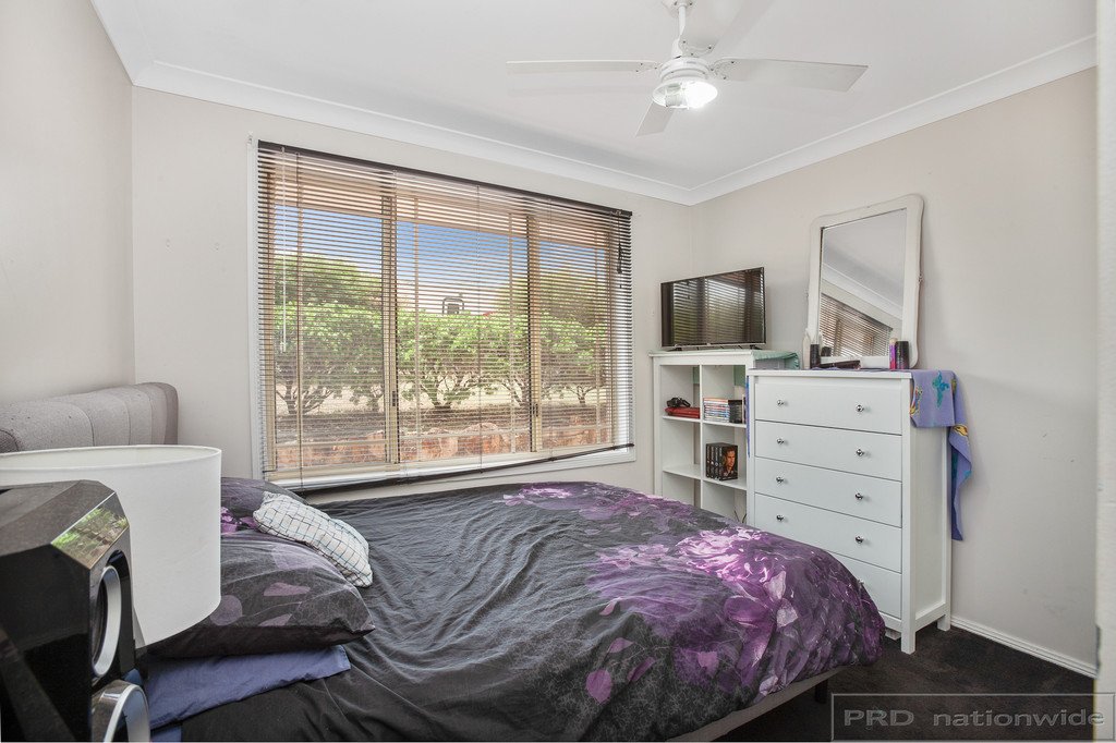 42 Denton Park Drive RUTHERFORD 9