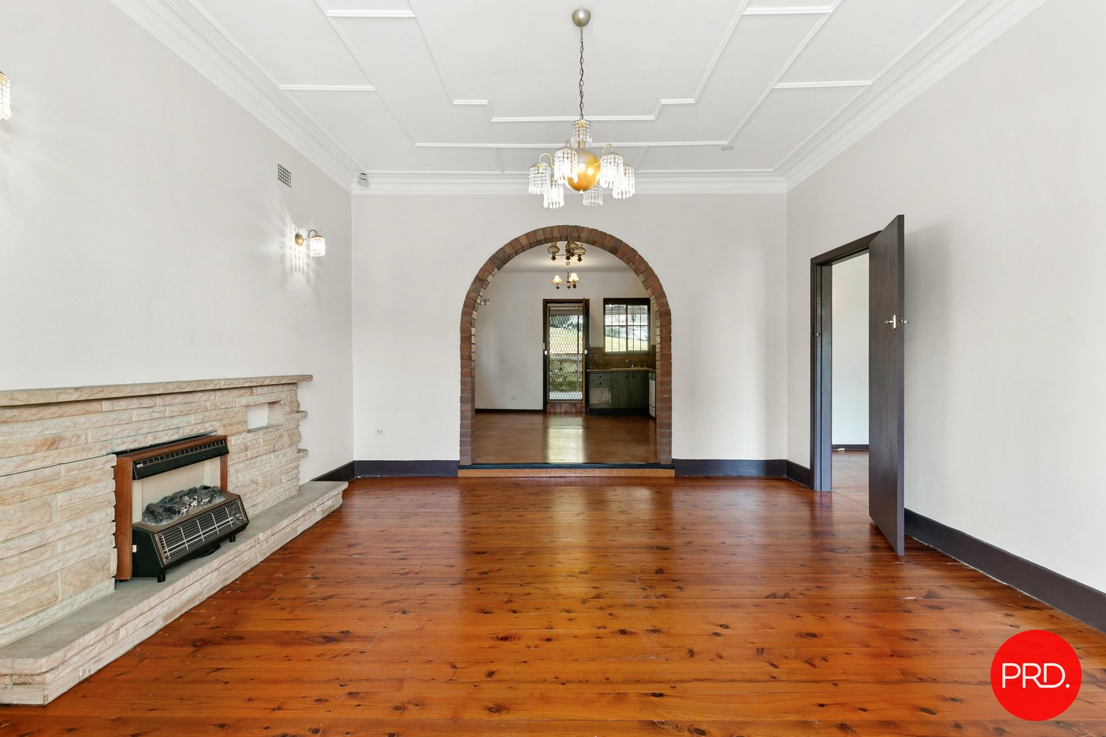 42 Dowling Street BARDWELL VALLEY 3