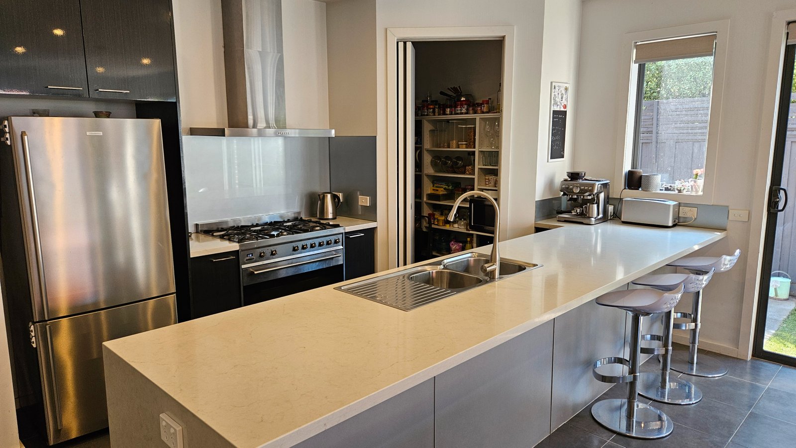 Gallery: 42 Earlsfield Road