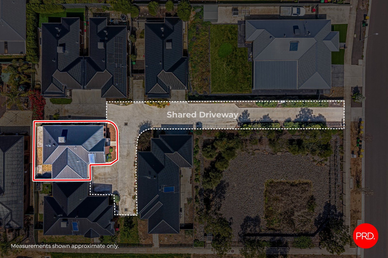 4/2 Eldridge Court KANGAROO FLAT 15