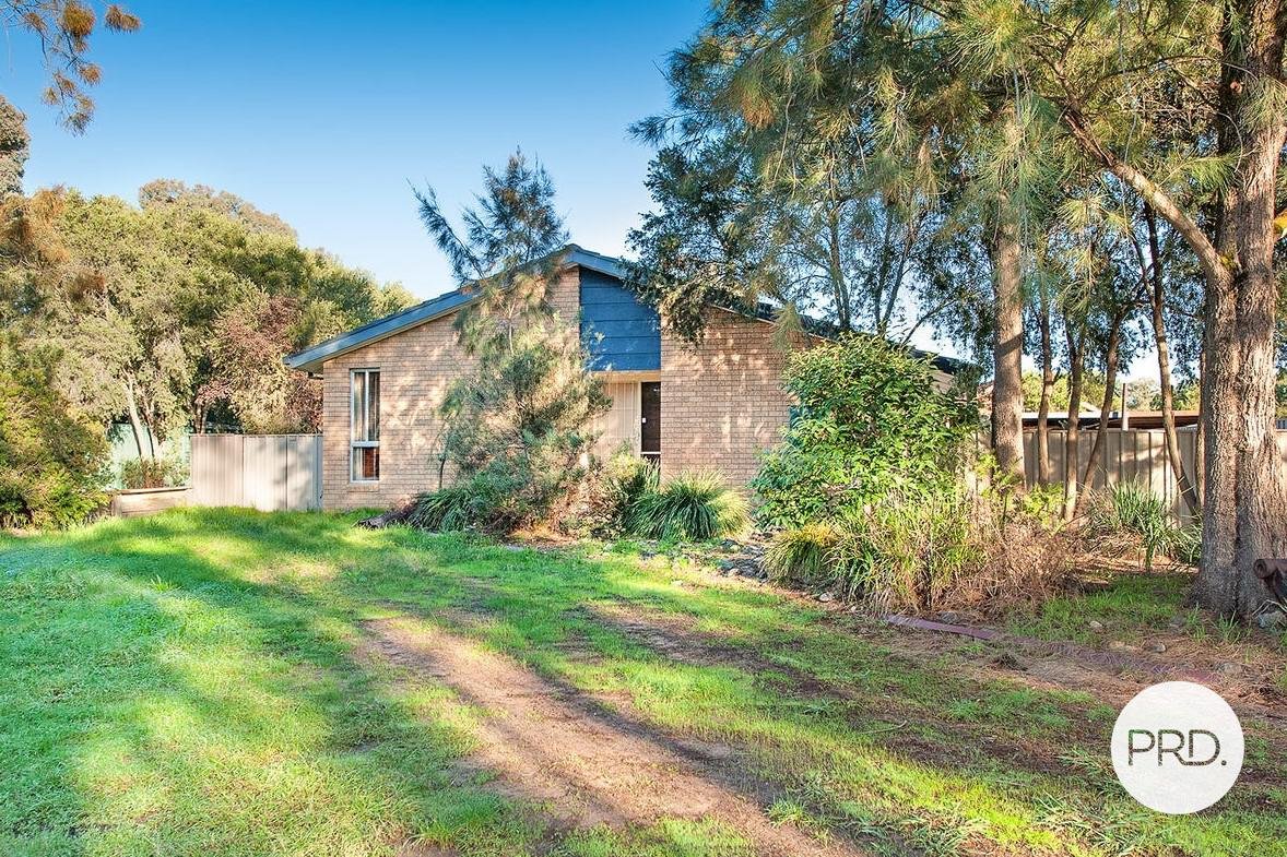 42 Feathertop Circuit THURGOONA 1
